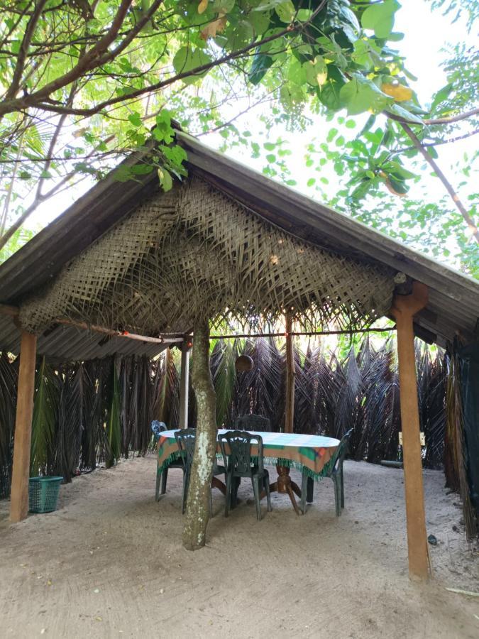 By The C' Cabanas Хикадува Екстериор снимка